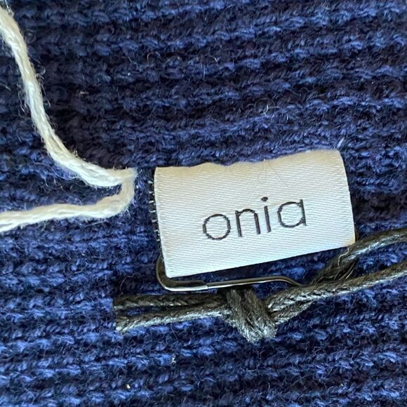 Onia Waffle Navy Cashmere Boxset Long Sleeve Sweater & Beanie XL New in Box NWT - Picture 12 of 13